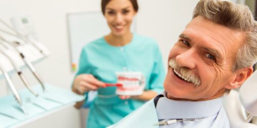 4 Factors To Understand About Full Denture Implants And Its Cost