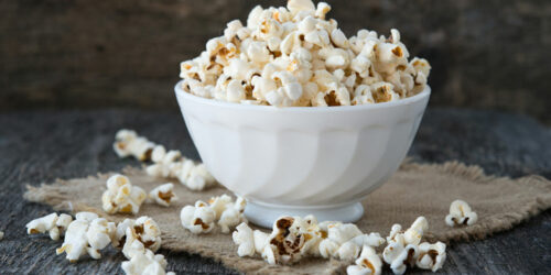 5 snacks that can help lower cholesterol levels