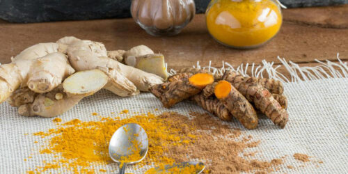 8 Amazing Health Benefits of Turmeric Curcumin