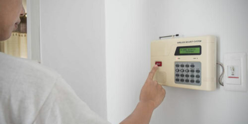 Detectors that make up the best home alarm system