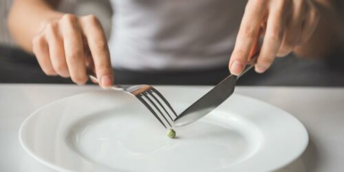 Different Causes, Symptoms, and Treatments of Anorexia Nervosa