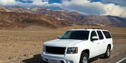 Difference between the Suburban 2017 and Chevrolet Tahoe