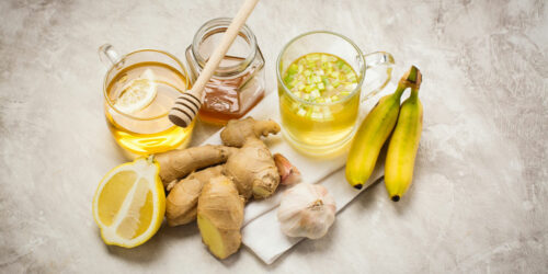 Foods to eat and home remedies to manage the flu