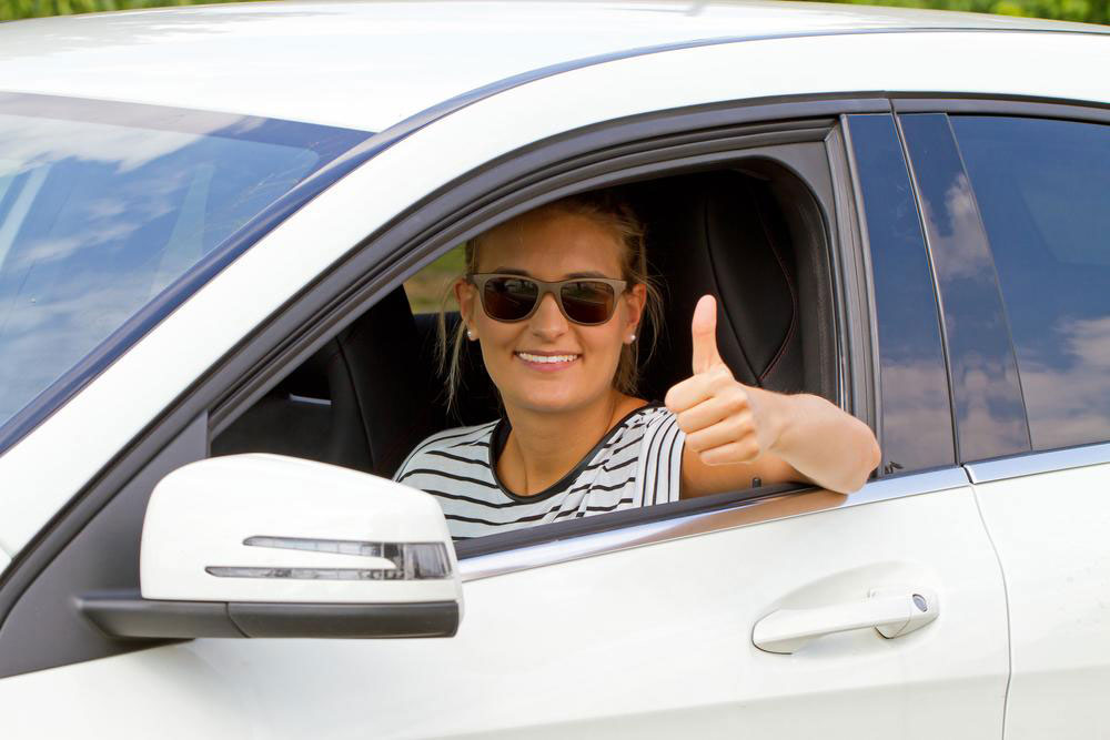 Factors to consider before you go for car lease deals