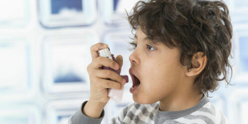 How To Deal with Nasal Spray Allergies