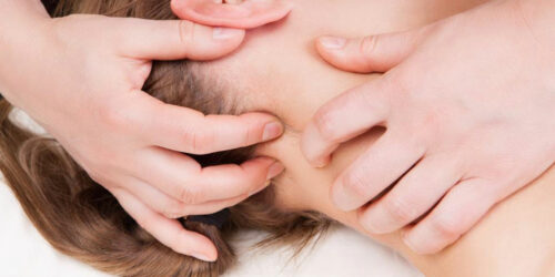 How to Rectify the Loose Skin on Your Neck