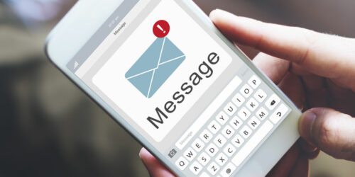 What is a mass text message service and how to use it