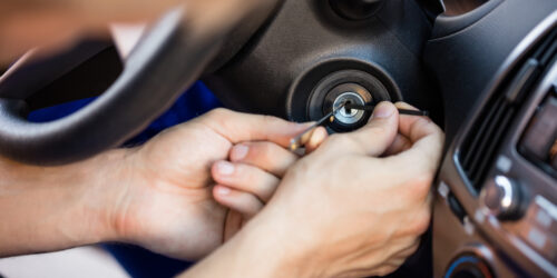 Top 4 Things To Know Before You Hire An Auto Locksmith