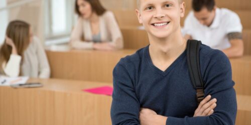 Top Scholarship Programs For Low-Income Community Students