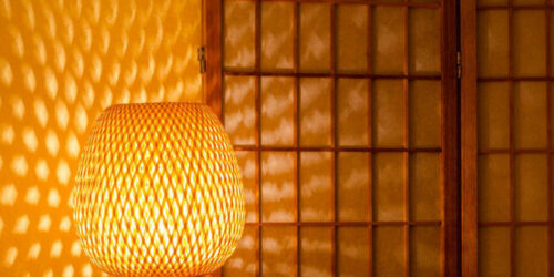 Tips for choosing the right lampshade for your room