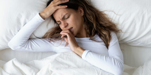 Unhealthy before-bedtime habits that worsen sleep quality