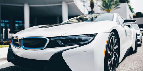 5 Reasons to Buy the BMW i8