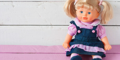 6 websites offering amazing American Girl Coupons