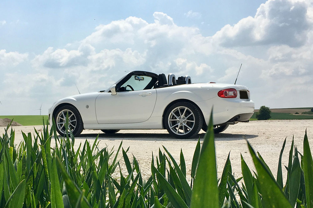 A Look at the Mazda MX-5 Miata&#8217;s Incredible Features