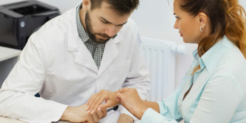 7 Tips to Find the Right Psoriasis Specialist