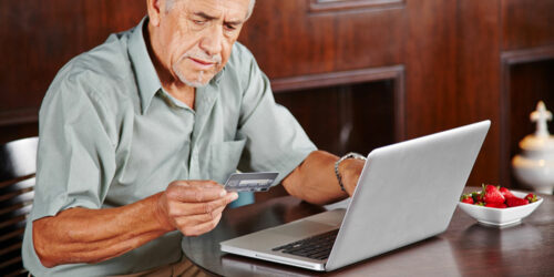 Top 8 Senior-friendly Credit Cards and Their Benefits