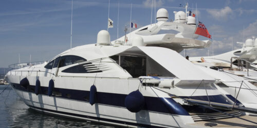 Factors to Consider When Chartering Luxury Yachts