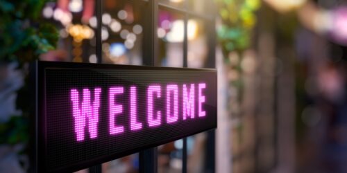 Best Digital LED Signages for Businesses: A Complete Guide